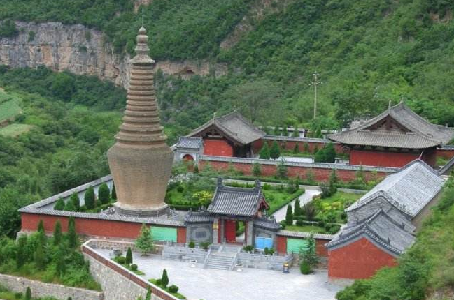 【廟宇寺】青蓮寺蓮花座上的寶寺！
  第3張
